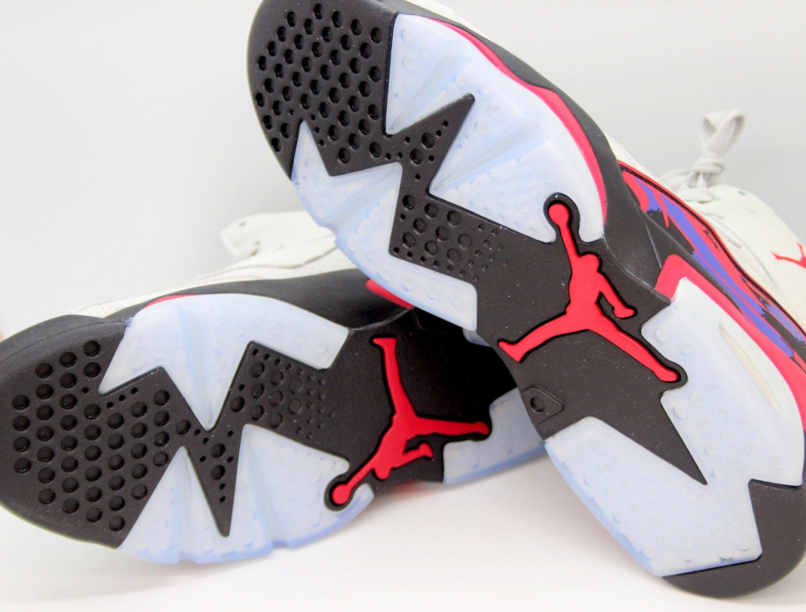 NIKE(ナイキ) スニーカー DZ4475 - 026 JORDAN MVP ジョーダンMVP NEUTRAL GREY/UNIVERSITY 28.0cm - 安心保証・業界最安値の販売 福助